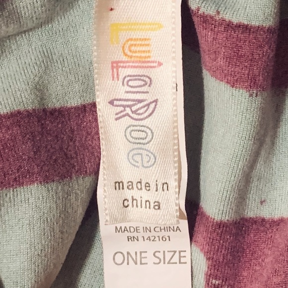 LuLaRoe OS Patterned Legging - Picture 2 of 2